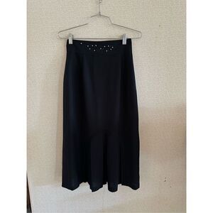 Vintage knee length skirt